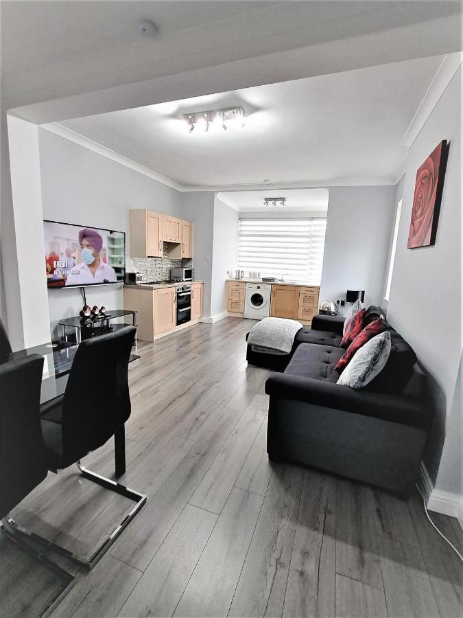 Appartement Large Flat quite location Modern&well equipped à Swanage Extérieur photo
